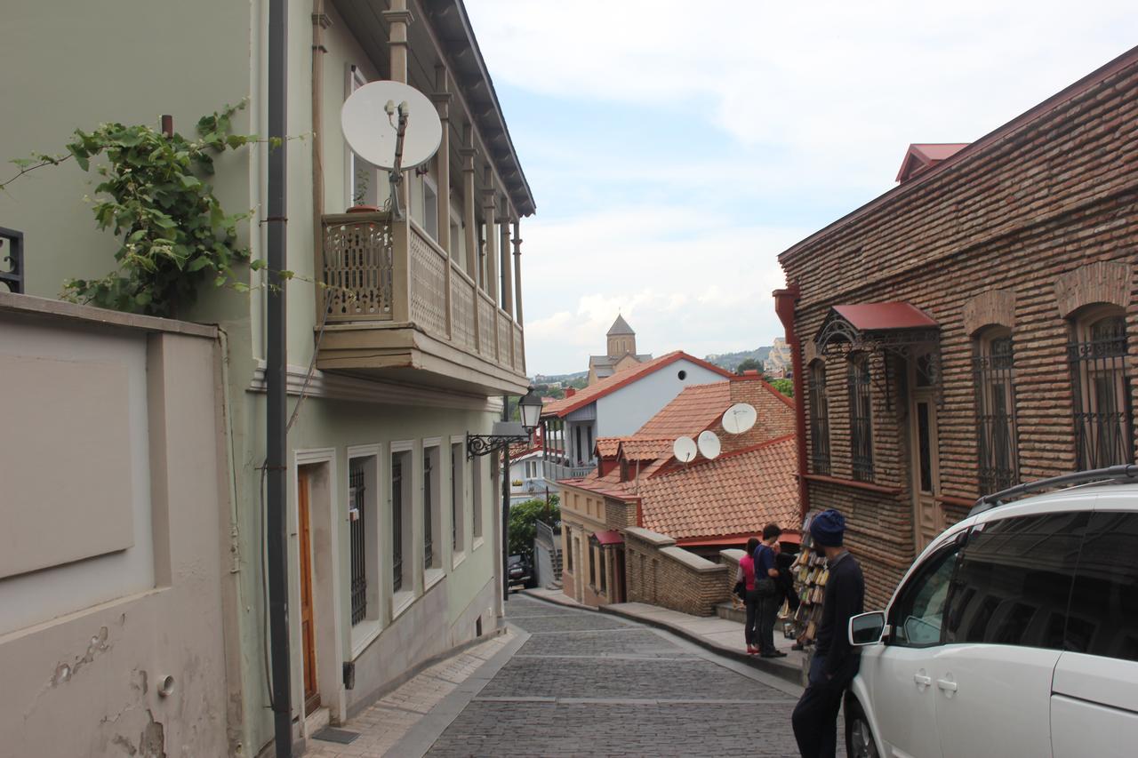Apartment Nino Botanical Tbilisi Exterior photo