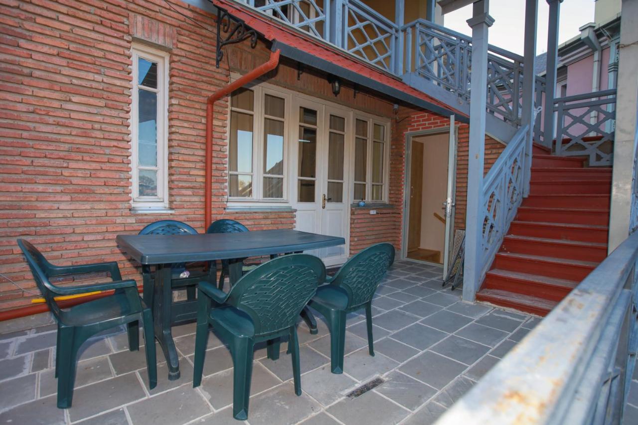 Apartment Nino Botanical Tbilisi Exterior photo